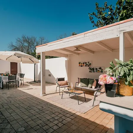 Villa Demal 8&2, Emma Villas *
